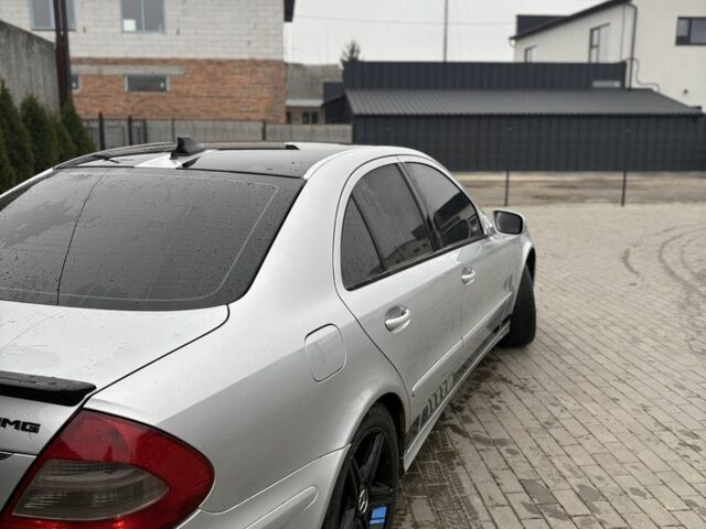 Серый Мерседес Е-Класс, объемом двигателя 2.2 л и пробегом 430 тыс. км за 6999 $, фото 6 на Automoto.ua