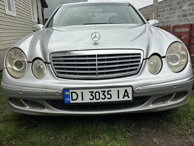 Серый Мерседес Е-Класс, объемом двигателя 2.7 л и пробегом 502 тыс. км за 6500 $, фото 3 на Automoto.ua