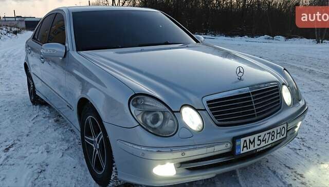Сірий Мерседес Е-Клас, об'ємом двигуна 3.22 л та пробігом 495 тис. км за 7777 $, фото 22 на Automoto.ua