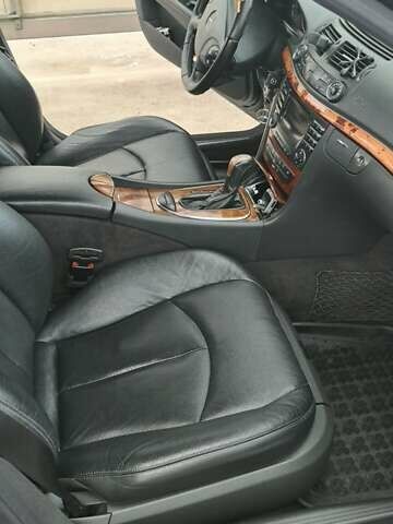 Серый Мерседес Е-Класс, объемом двигателя 2.69 л и пробегом 320 тыс. км за 7300 $, фото 14 на Automoto.ua