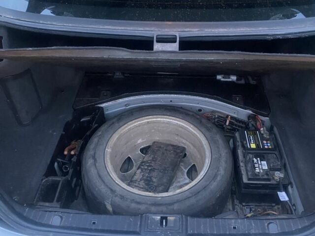 Сірий Мерседес Е-Клас, об'ємом двигуна 2.7 л та пробігом 100 тис. км за 3300 $, фото 9 на Automoto.ua