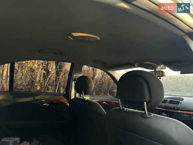 Мерседес Е-Клас 2004 у Тернополі на Automoto.ua Сірий Мерседес Е-Клас, об'ємом двигуна 2.2 л та пробігом 333 тис. км за 5750 $, фото 25 на Automoto.ua