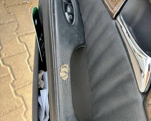 Серый Мерседес Е-Класс, объемом двигателя 3.2 л и пробегом 500 тыс. км за 6000 $, фото 24 на Automoto.ua