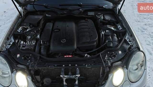 Сірий Мерседес Е-Клас, об'ємом двигуна 3.22 л та пробігом 495 тис. км за 7777 $, фото 4 на Automoto.ua