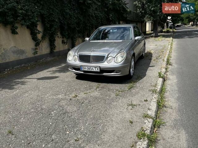 Серый Мерседес Е-Класс, объемом двигателя 1.8 л и пробегом 382 тыс. км за 6500 $, фото 5 на Automoto.ua
