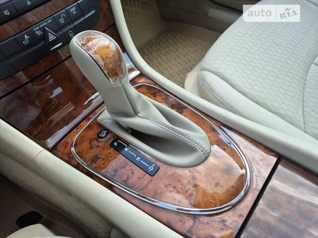 Сірий Мерседес Е-Клас, об'ємом двигуна 1.8 л та пробігом 281 тис. км за 11400 $, фото 18 на Automoto.ua