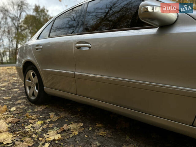 Мерседес Е-Клас 2004 у Тернополі на Automoto.ua Сірий Мерседес Е-Клас, об'ємом двигуна 2.2 л та пробігом 333 тис. км за 5750 $, фото 9 на Automoto.ua
