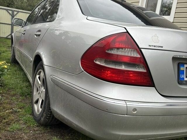 Серый Мерседес Е-Класс, объемом двигателя 2.7 л и пробегом 502 тыс. км за 6500 $, фото 2 на Automoto.ua