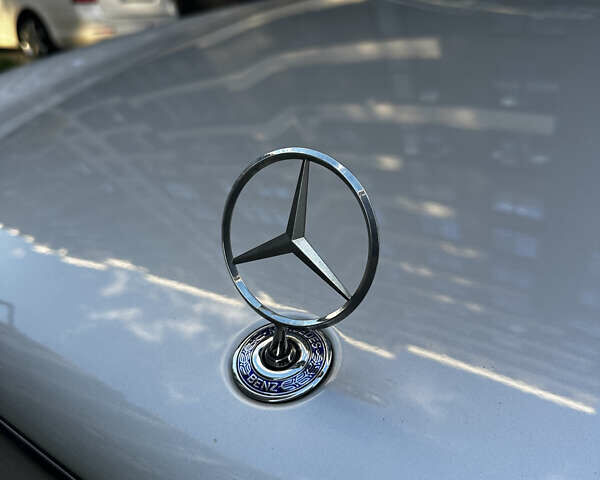 Мерседес Е-Клас 2004 у Івано-Франківську на Automoto.ua Сірий Мерседес Е-Клас, об'ємом двигуна 2.1 л та пробігом 305 тис. км за 6500 $, фото 6 на Automoto.ua