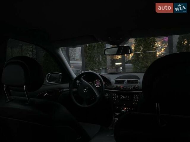 Серый Мерседес Е-Класс, объемом двигателя 3.2 л и пробегом 302 тыс. км за 8250 $, фото 18 на Automoto.ua
