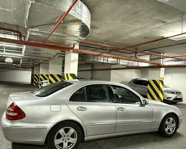 Серый Мерседес Е-Класс, объемом двигателя 2.15 л и пробегом 306 тыс. км за 7800 $, фото 7 на Automoto.ua