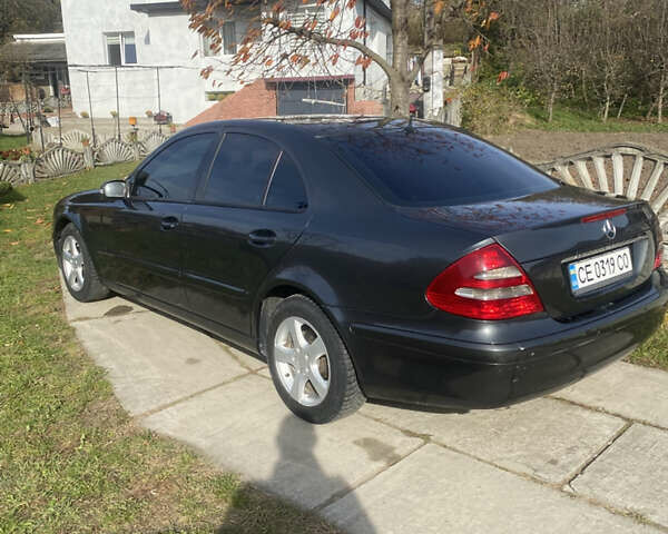 Сірий Мерседес Е-Клас, об'ємом двигуна 2.2 л та пробігом 297 тис. км за 7000 $, фото 5 на Automoto.ua