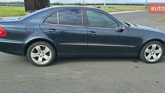 Серый Мерседес Е-Класс, объемом двигателя 2.69 л и пробегом 320 тыс. км за 7300 $, фото 2 на Automoto.ua