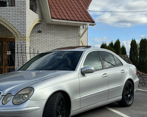 Мерседес Е-Клас 2004 у Вінниці на Automoto.ua Сірий Мерседес Е-Клас, об'ємом двигуна 1.8 л та пробігом 459 тис. км за 4799 $, фото 27 на Automoto.ua