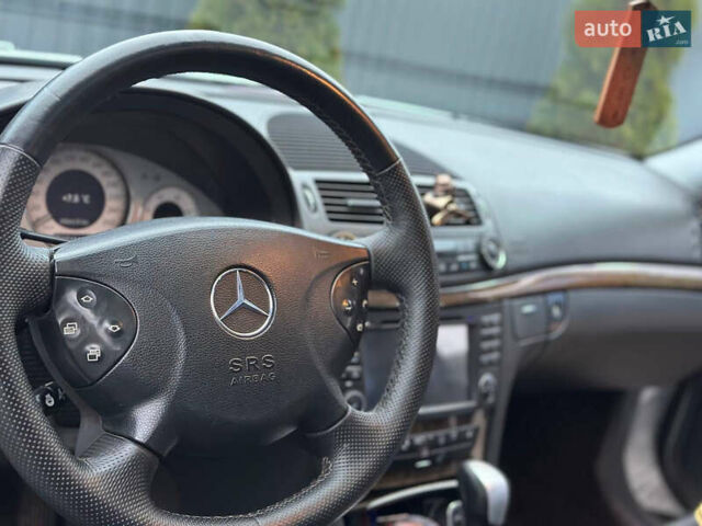 Серый Мерседес Е-Класс, объемом двигателя 2.69 л и пробегом 406 тыс. км за 7000 $, фото 10 на Automoto.ua