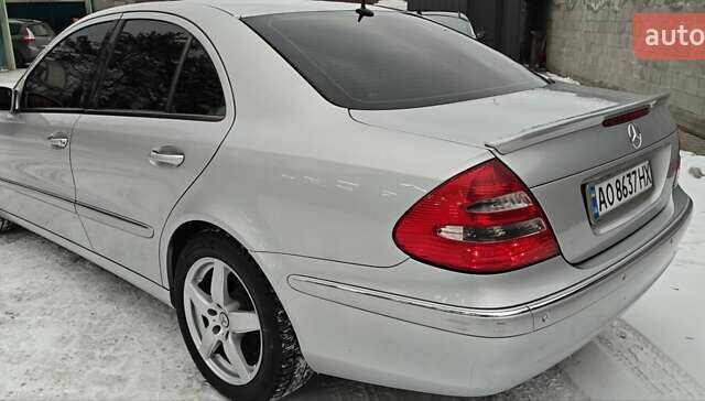 Сірий Мерседес Е-Клас, об'ємом двигуна 2.69 л та пробігом 360 тис. км за 7777 $, фото 12 на Automoto.ua