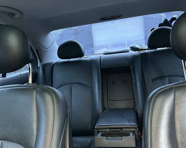 Серый Мерседес Е-Класс, объемом двигателя 2.69 л и пробегом 404 тыс. км за 6600 $, фото 9 на Automoto.ua