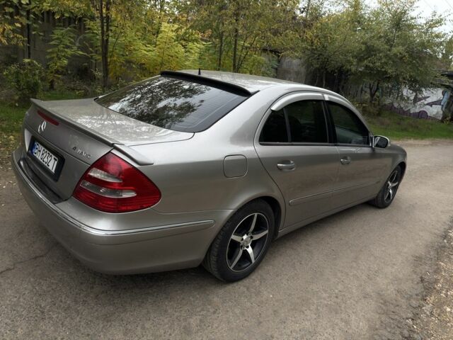 Мерседес Е-Класс 2004 в Одессе на Automoto.ua Серый Мерседес Е-Класс, объемом двигателя 3.2 л и пробегом 200 тыс. км за 8500 $, фото 8 на Automoto.ua