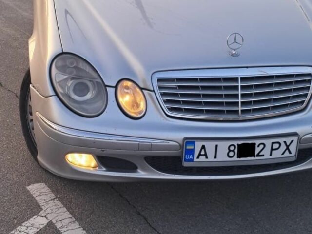 Сірий Мерседес Е-Клас, об'ємом двигуна 3 л та пробігом 300 тис. км за 3300 $, фото 4 на Automoto.ua