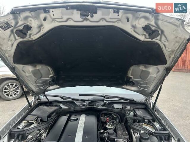 Серый Мерседес Е-Класс, объемом двигателя 2.2 л и пробегом 365 тыс. км за 5500 $, фото 8 на Automoto.ua