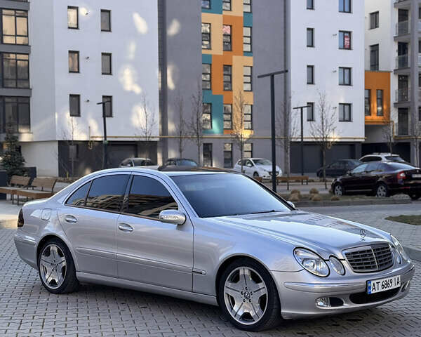 Серый Мерседес Е-Класс, объемом двигателя 3.22 л и пробегом 408 тыс. км за 8200 $, фото 2 на Automoto.ua