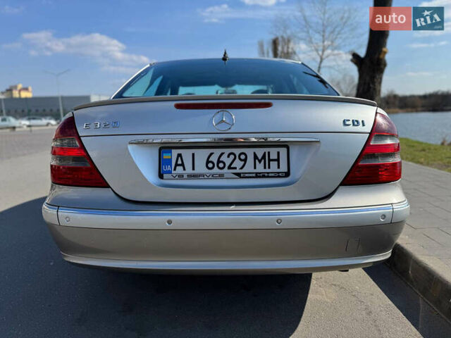 Сірий Мерседес Е-Клас, об'ємом двигуна 3.2 л та пробігом 500 тис. км за 6500 $, фото 7 на Automoto.ua