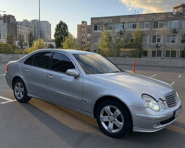 Серый Мерседес Е-Класс, объемом двигателя 1.8 л и пробегом 257 тыс. км за 5500 $, фото 7 на Automoto.ua