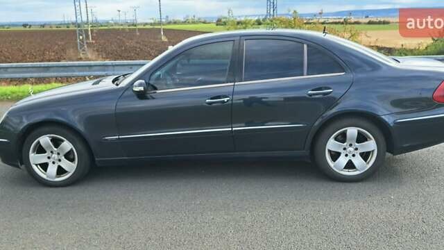 Серый Мерседес Е-Класс, объемом двигателя 2.69 л и пробегом 320 тыс. км за 7300 $, фото 3 на Automoto.ua