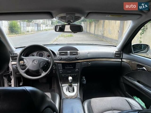 Серый Мерседес Е-Класс, объемом двигателя 1.8 л и пробегом 382 тыс. км за 6500 $, фото 9 на Automoto.ua