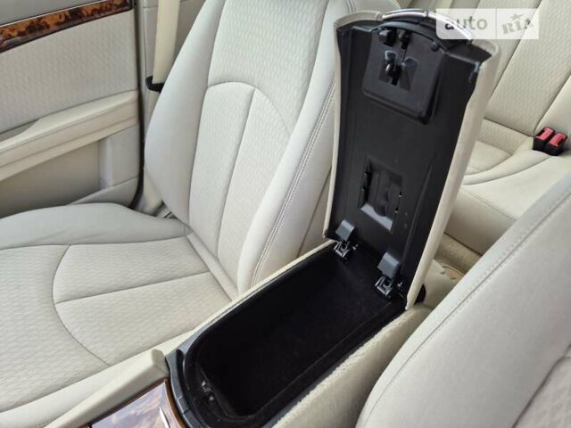 Сірий Мерседес Е-Клас, об'ємом двигуна 1.8 л та пробігом 281 тис. км за 11400 $, фото 20 на Automoto.ua