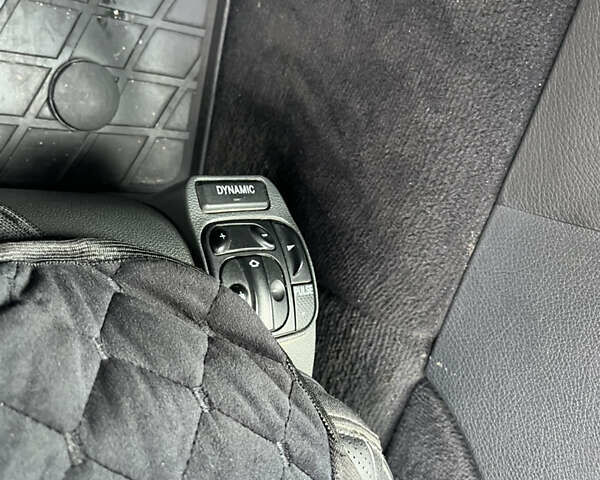 Серый Мерседес Е-Класс, объемом двигателя 2.2 л и пробегом 359 тыс. км за 6450 $, фото 50 на Automoto.ua