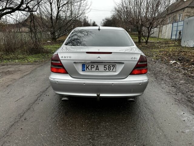 Сірий Мерседес Е-Клас, об'ємом двигуна 2.7 л та пробігом 360 тис. км за 3300 $, фото 5 на Automoto.ua