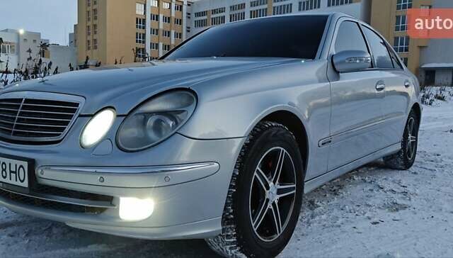Сірий Мерседес Е-Клас, об'ємом двигуна 3.22 л та пробігом 495 тис. км за 7777 $, фото 35 на Automoto.ua