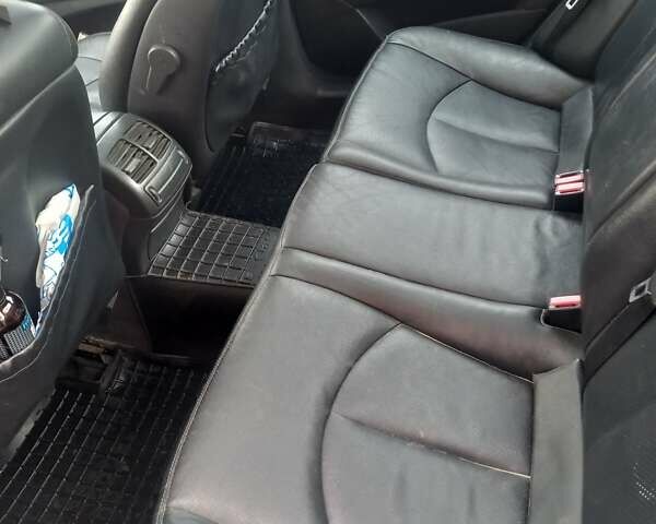 Серый Мерседес Е-Класс, объемом двигателя 2.7 л и пробегом 380 тыс. км за 6500 $, фото 10 на Automoto.ua