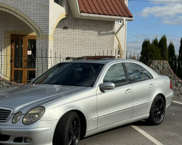 Мерседес Е-Клас 2004 у Вінниці на Automoto.ua Сірий Мерседес Е-Клас, об'ємом двигуна 1.8 л та пробігом 459 тис. км за 4799 $, фото 2 на Automoto.ua