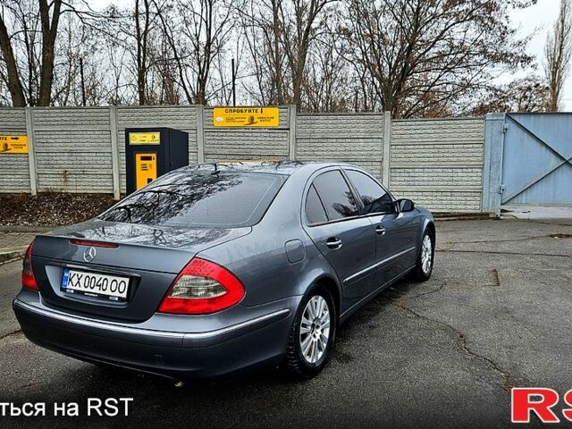 Сірий Мерседес Е-Клас, об'ємом двигуна 3.2 л та пробігом 312 тис. км за 8500 $, фото 1 на Automoto.ua