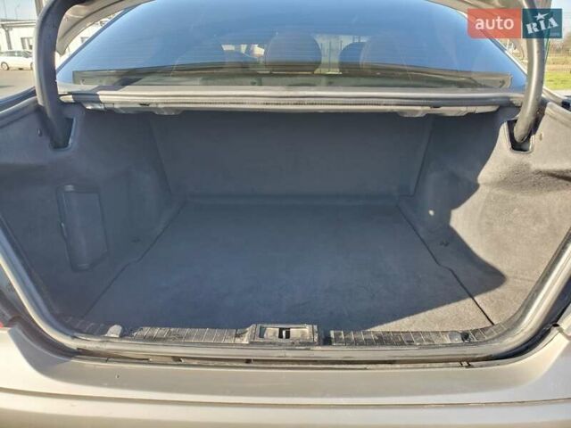 Серый Мерседес Е-Класс, объемом двигателя 2.15 л и пробегом 420 тыс. км за 7000 $, фото 30 на Automoto.ua