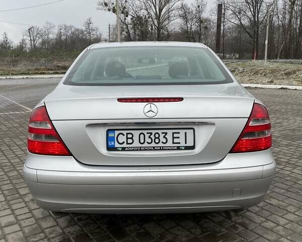 Серый Мерседес Е-Класс, объемом двигателя 2.2 л и пробегом 390 тыс. км за 8200 $, фото 12 на Automoto.ua