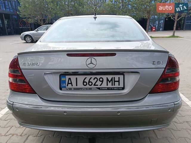 Серый Мерседес Е-Класс, объемом двигателя 3.2 л и пробегом 350 тыс. км за 8200 $, фото 31 на Automoto.ua