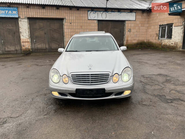 Сірий Мерседес Е-Клас, об'ємом двигуна 3.2 л та пробігом 272 тис. км за 3850 $, фото 10 на Automoto.ua