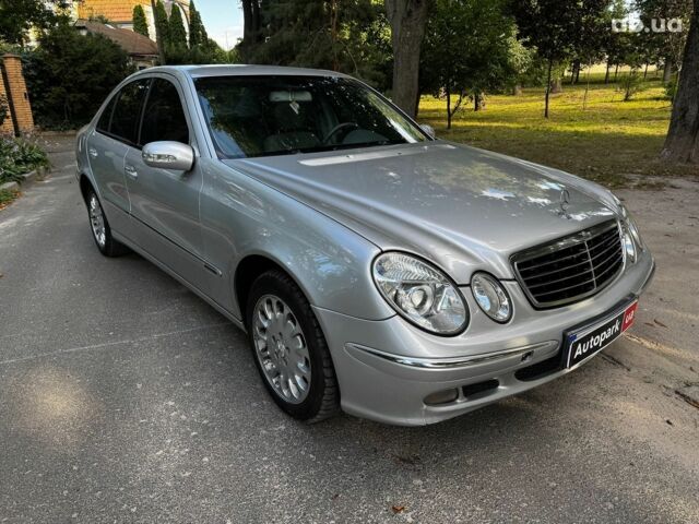 Серый Мерседес Е-Класс, объемом двигателя 2.6 л и пробегом 445 тыс. км за 6980 $, фото 2 на Automoto.ua