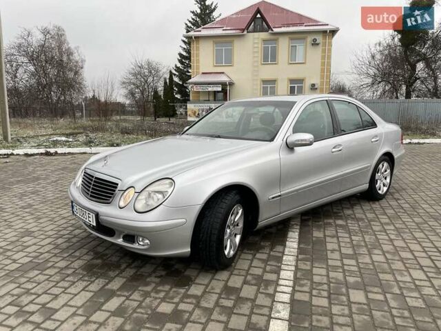 Серый Мерседес Е-Класс, объемом двигателя 2.2 л и пробегом 390 тыс. км за 8200 $, фото 3 на Automoto.ua