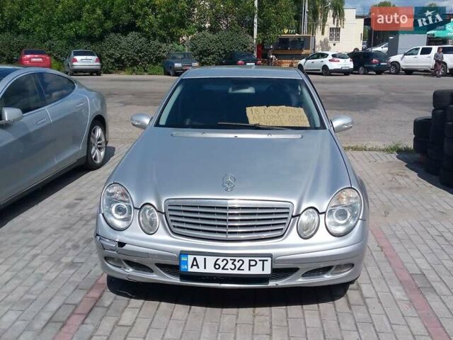 Сірий Мерседес Е-Клас, об'ємом двигуна 1.8 л та пробігом 350 тис. км за 4800 $, фото 9 на Automoto.ua