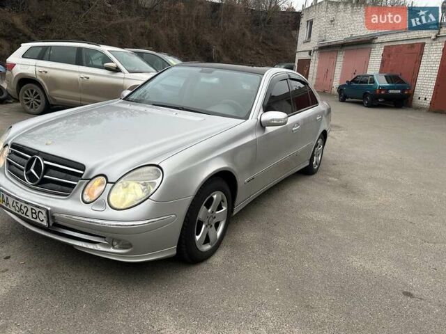 Серый Мерседес Е-Класс, объемом двигателя 2.2 л и пробегом 365 тыс. км за 5500 $, фото 1 на Automoto.ua