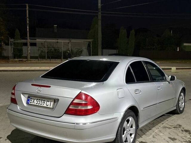 Мерседес Е-Класс 2004 в Каменце-Подольском на Automoto.ua Серый Мерседес Е-Класс, объемом двигателя 2.6 л и пробегом 275 тыс. км за 4999 $, фото 4 на Automoto.ua