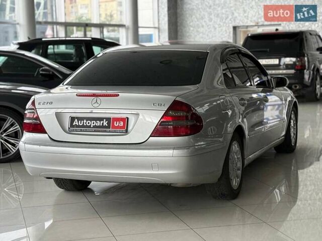 Серый Мерседес Е-Класс, объемом двигателя 2.7 л и пробегом 254 тыс. км за 8790 $, фото 4 на Automoto.ua