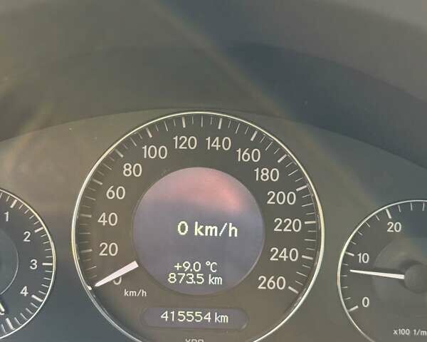 Сірий Мерседес Е-Клас, об'ємом двигуна 2.2 л та пробігом 412 тис. км за 6300 $, фото 14 на Automoto.ua