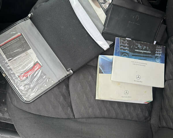 Сірий Мерседес Е-Клас, об'ємом двигуна 2.2 л та пробігом 400 тис. км за 6450 $, фото 19 на Automoto.ua