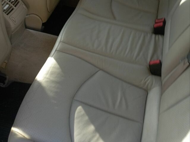 Серый Мерседес Е-Класс, объемом двигателя 2 л и пробегом 195 тыс. км за 7000 $, фото 17 на Automoto.ua