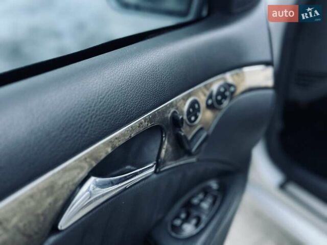 Сірий Мерседес Е-Клас, об'ємом двигуна 3.2 л та пробігом 334 тис. км за 5999 $, фото 13 на Automoto.ua